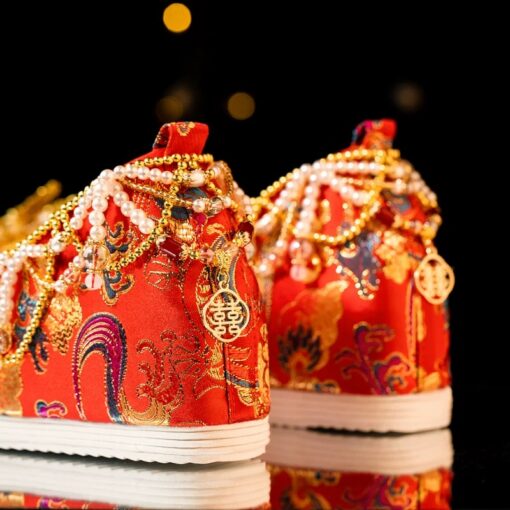 Antique - style Chinese Hanfu Female Wedding Shoes - Image 4